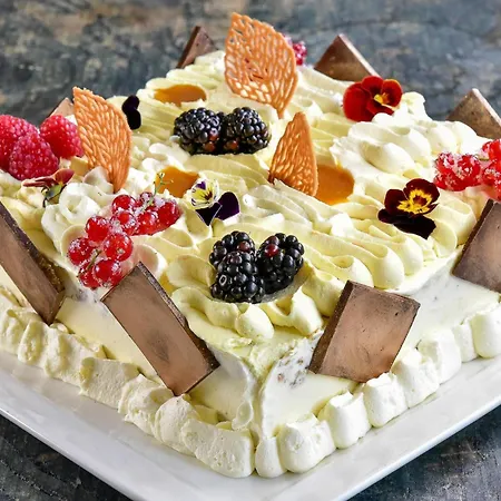 Kempinski Grand Arena Hotel 5*