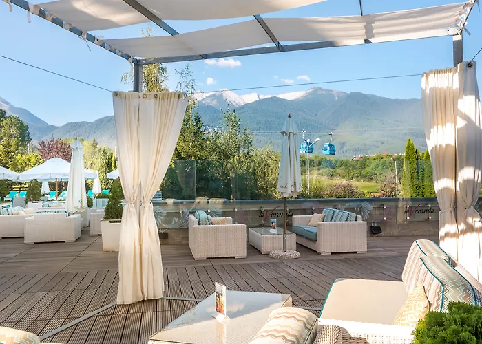 Отель Kempinski Grand Arena