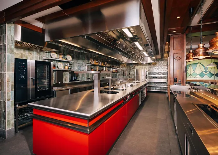 Kempinski Grand Arena 5* Банско