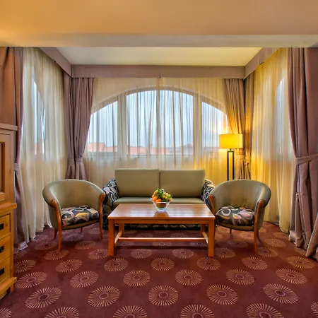מלון Kempinski Grand Arena 5*