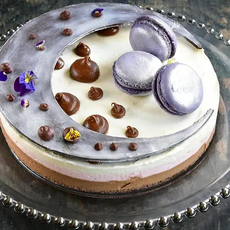 Hotel Kempinski Grand Arena 5*